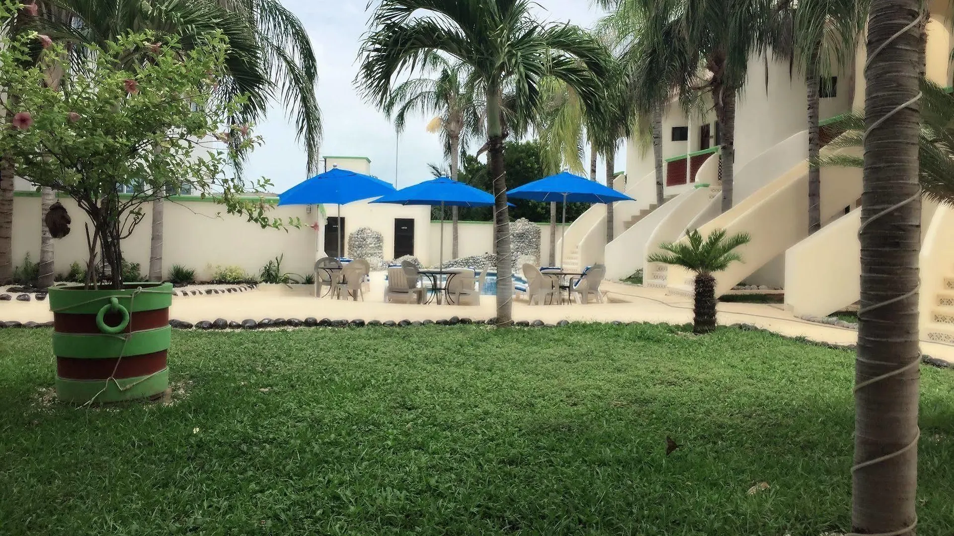 Villas Coco Resort - All Suites Isla Mujeres Hotel